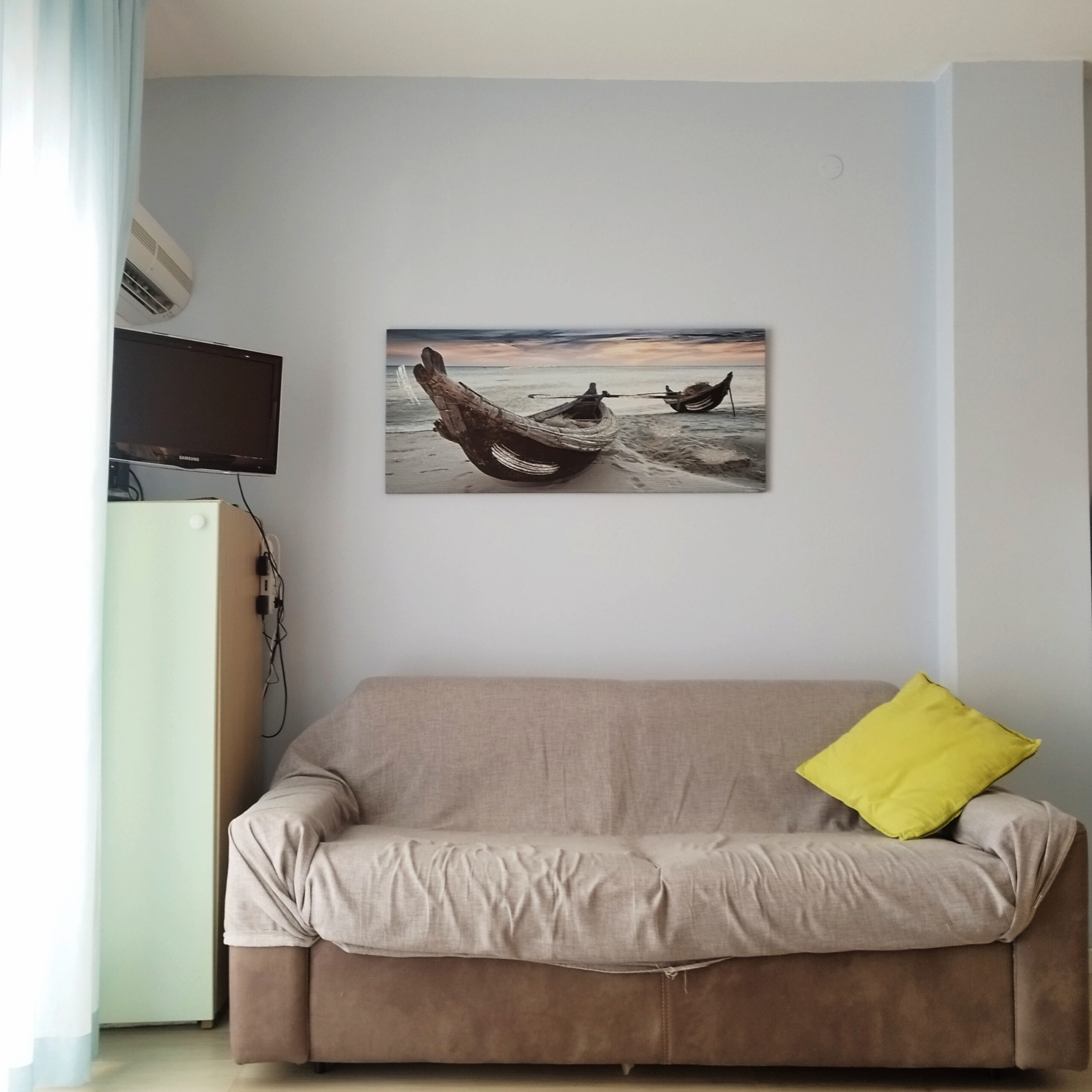 Angolo relax con divano letto dell'appartamento PhotoWalkTour House