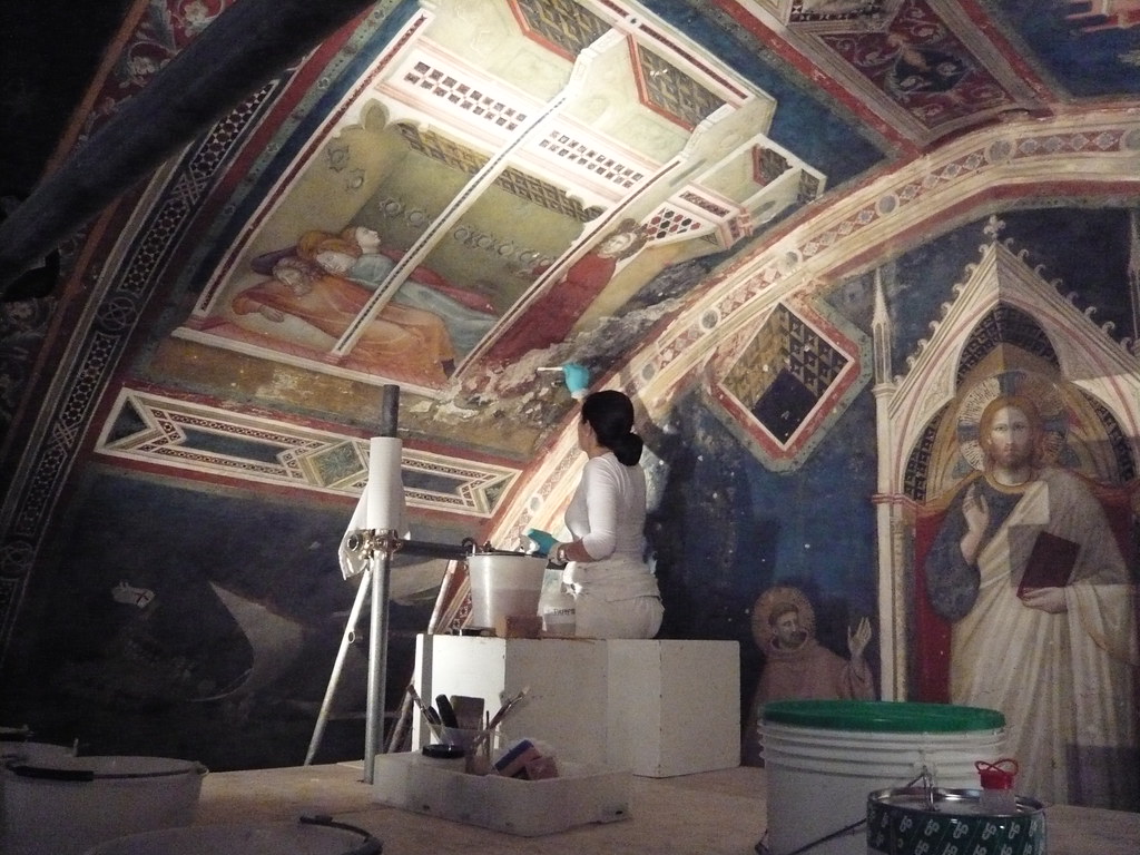 Affreschi di Giotto, come quelli della Cappella degli Scrovegni a Padova