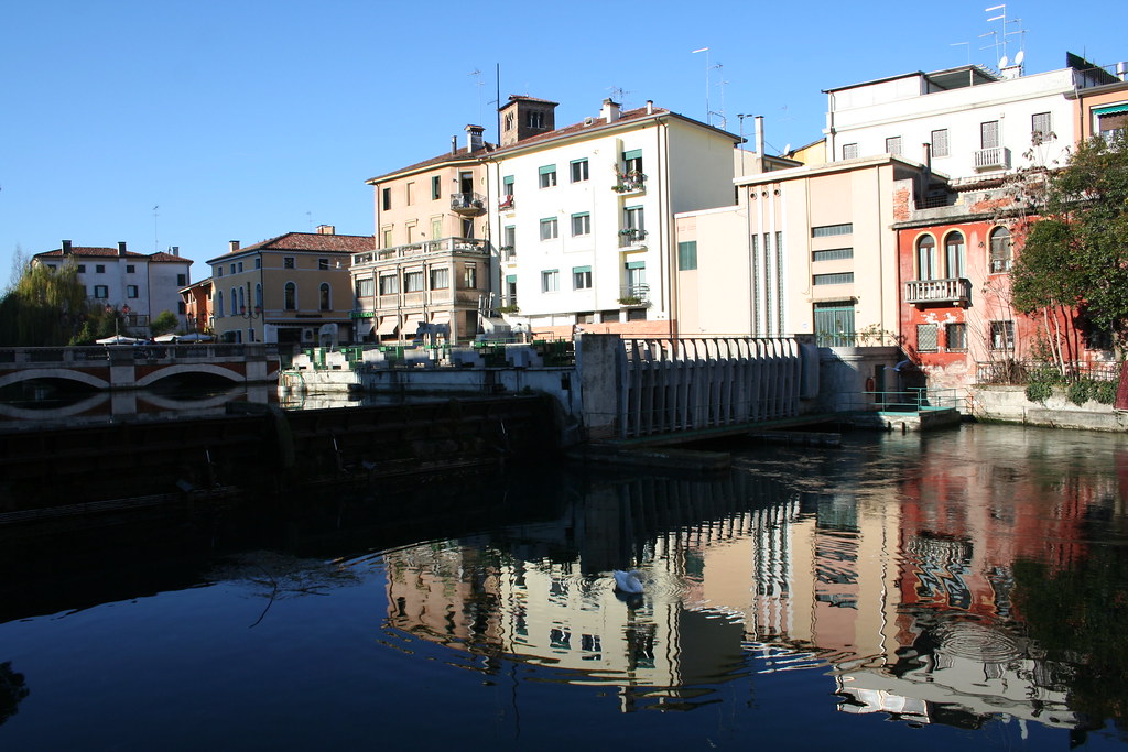 Centro storico di Treviso, città del tiramisù e del radicchio rosso